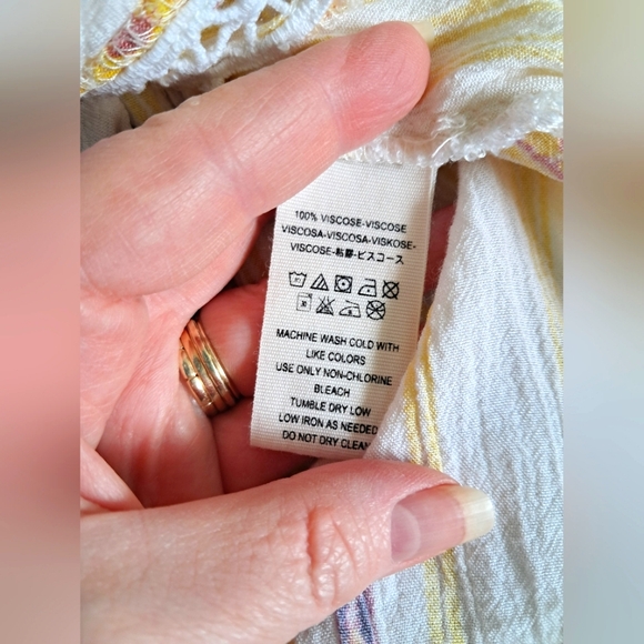 Rare Free People Lovestoned Lace Buttondown Printed Crochet Bell Sleeve Tunic XS - Picture 10 of 11